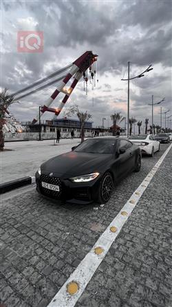 بی ئێم دەبڵیو 4 سیریەس